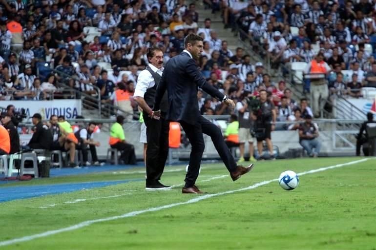 Observa las acciones del partido Rayados-Toluca.