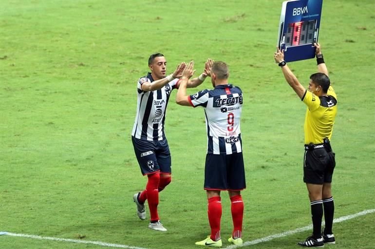 Janssen entró al minuto 73 por Rogelio Funes Mori.