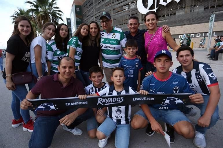 Observa el color en el TSM en el duelo Santos-Rayados.