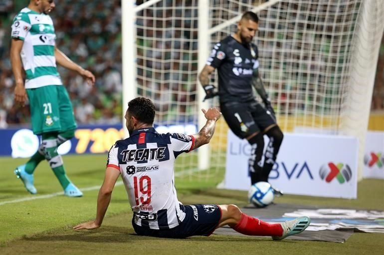 Los mejores momentos del partido Santos-Rayados.
