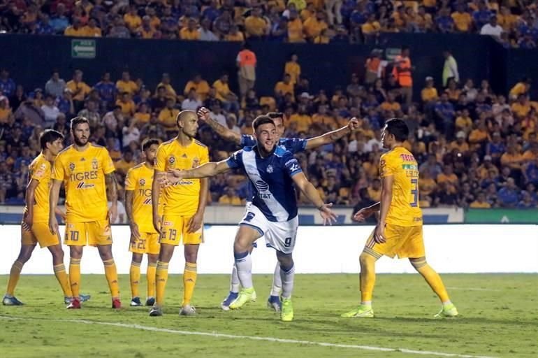 Al minuto 83, Cavalini puso cifras definitivas y hundió más a los felinos previo al Clásico Regio.