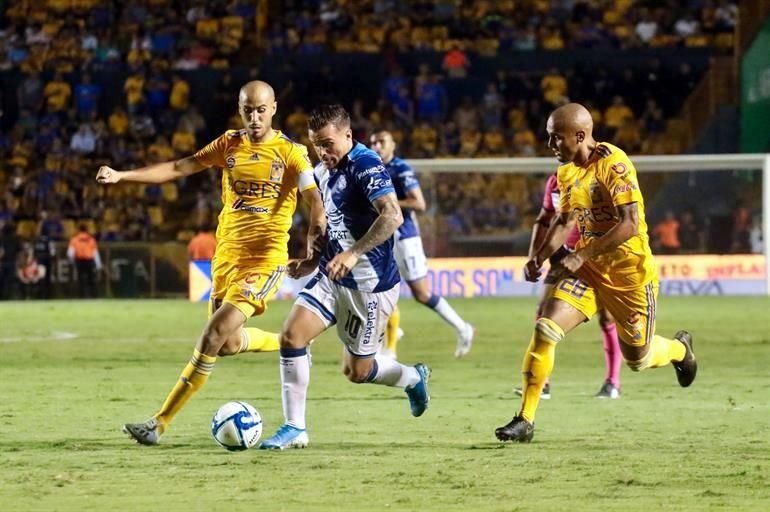 Los Tigres siguen sin levantar en el torneo y pasaron de la 'empatitis' a la derrota, al caer en casa 1-0 ante Puebla, justo antes del Clásico Regio.