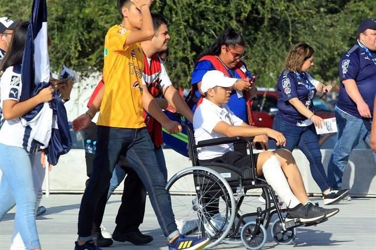 Así se vivió el ambiente previo a la edición 123 del Clásico Regio.