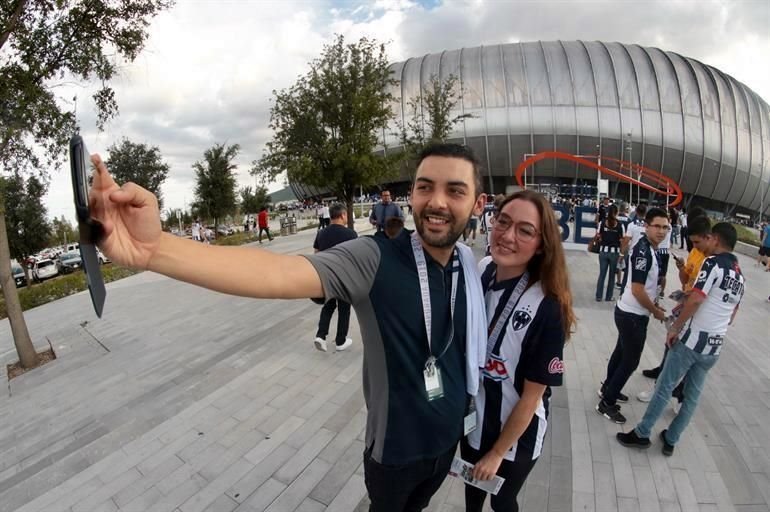 Así se vivió el ambiente previo a la edición 123 del Clásico Regio.