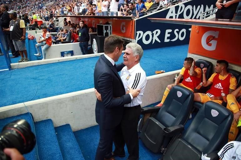Más de las imágenes del CLásico Regio Rayados vs. Tigres.