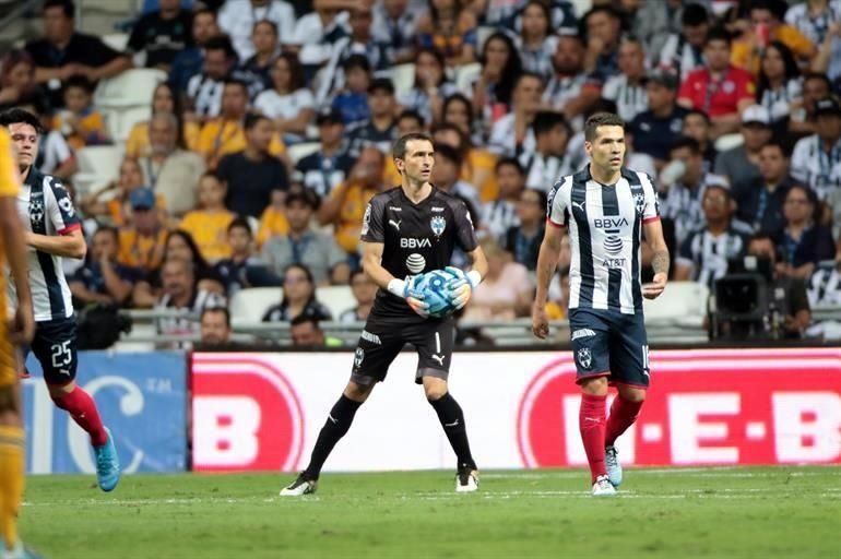 Más de las imágenes del CLásico Regio Rayados vs. Tigres.
