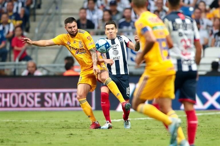 Más de las imágenes del CLásico Regio Rayados vs. Tigres.