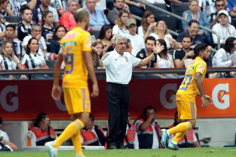 Más de las imágenes del CLásico Regio Rayados vs. Tigres.