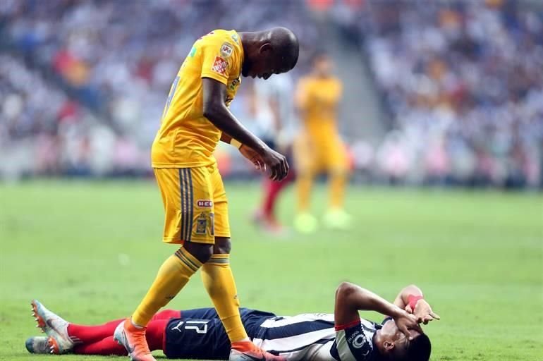 Más de las imágenes del CLásico Regio Rayados vs. Tigres.