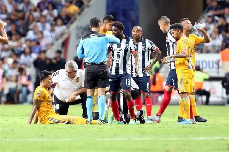 Más de las imágenes del CLásico Regio Rayados vs. Tigres.