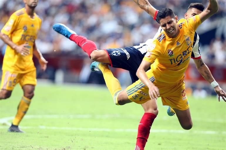 Más de las imágenes del triunfo de Tigres 2-0 sobre los Rayados.