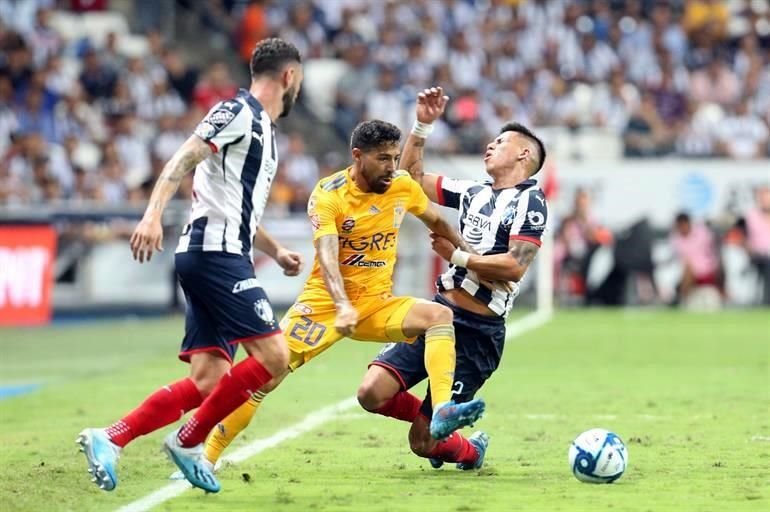Más de las imágenes del triunfo de Tigres 2-0 sobre los Rayados.