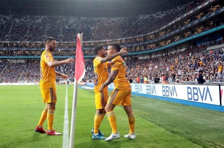 Más de las imágenes del triunfo de Tigres 2-0 sobre los Rayados.