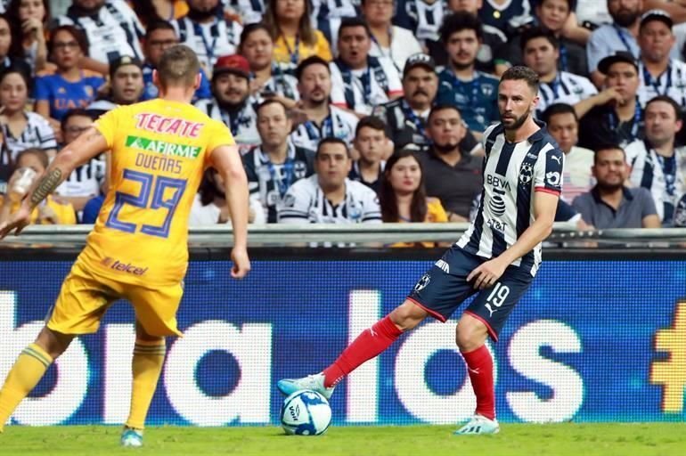 Más de las imágenes del triunfo de Tigres 2-0 sobre los Rayados.