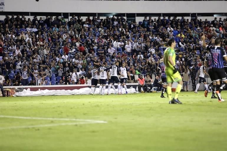 Carlos Rodríguez puso el 1-0 al minuto 11 con un remate de cabeza.