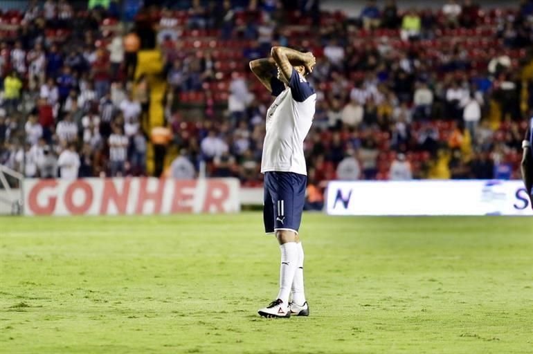 El argentino Leonel Vangioni lamentó el segundo gol que recibió Rayados.