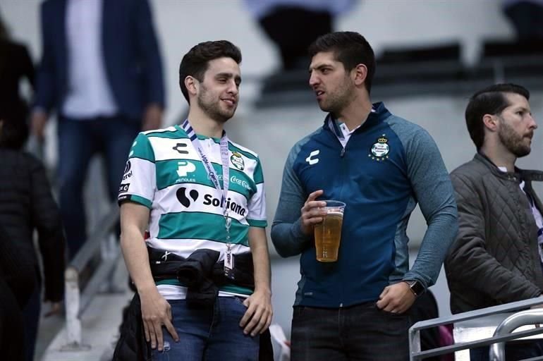 Así se vivió el color previo del partido entre Rayados y Santos en el Estadio BBVA.