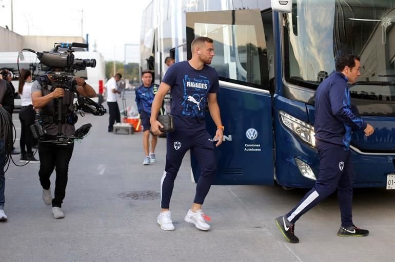 Así se vivió el color previo del partido entre Rayados y Santos en el Estadio BBVA.