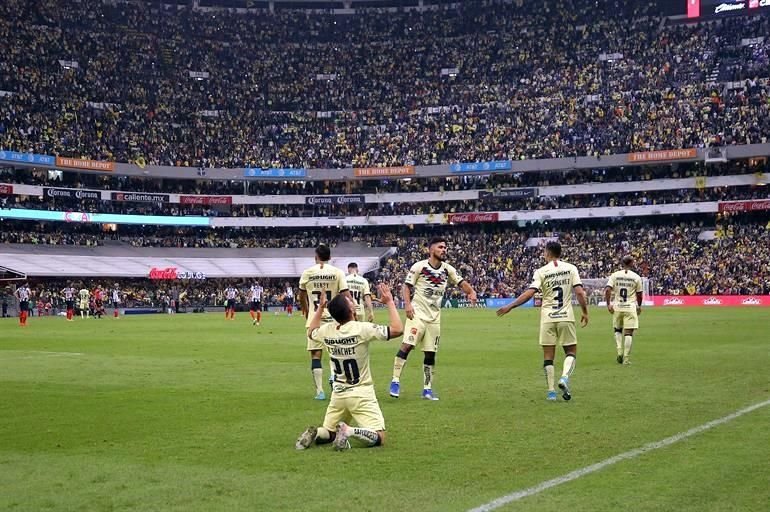 Así celebró el paraguayo la segunda anotación.