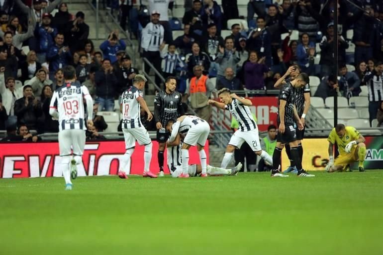 El festejo del segundo tanto albiazul.