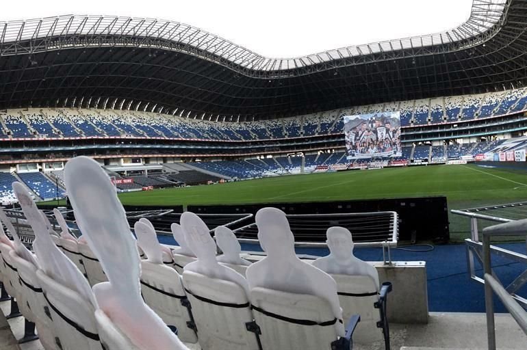El BBVA listo para recibir el duelo Rayados-Cruz Azul.