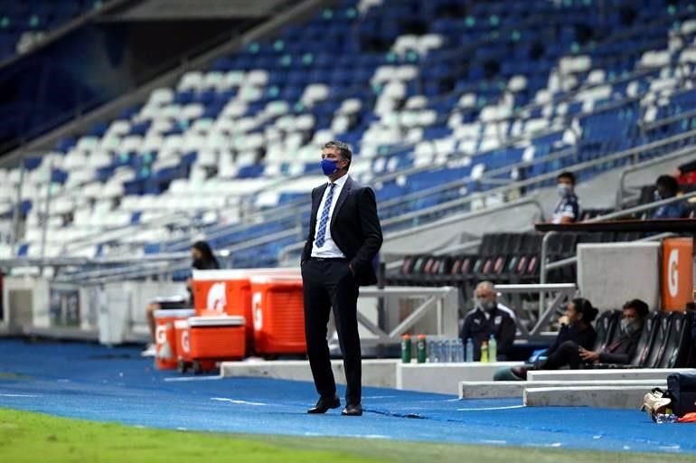 Observa las imágenes del primer tiempo en el Rayados-Cruz Azul.