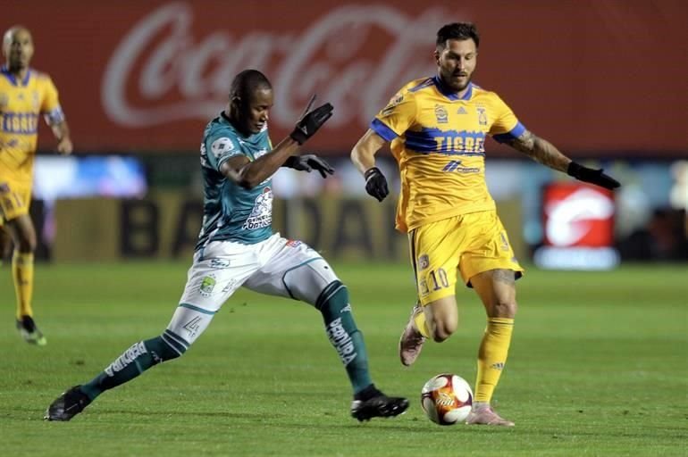 Repasa las acciones del duelo Tigres-León.