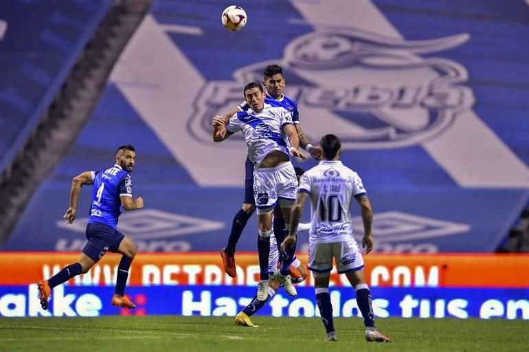 Fue un duelo parejo, con pocas llegadas de ambos equipos.
