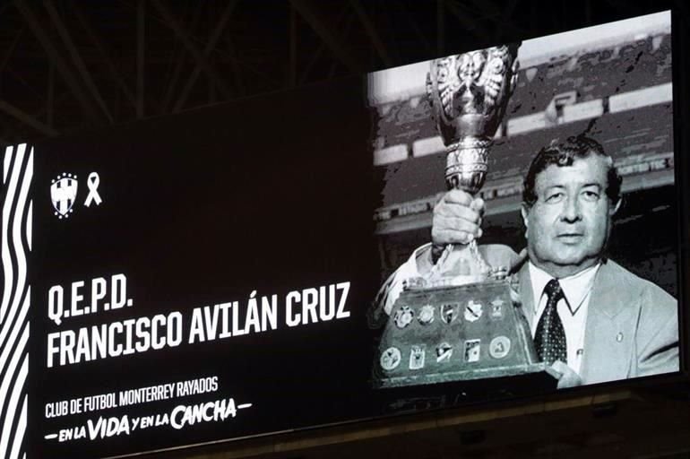 Rayados rindió homenaje póstumo a Pancho Avilán.
