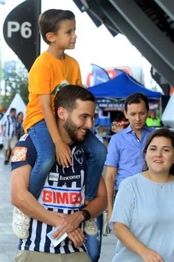 Así se vivió el ambiente previo a la edición 123 del Clásico Regio.