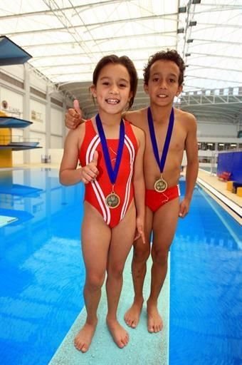 Los hermanos Ana y Juan Manuel Celaya también entrenaron en el Centro Acuátcio Olímpico Universitario.