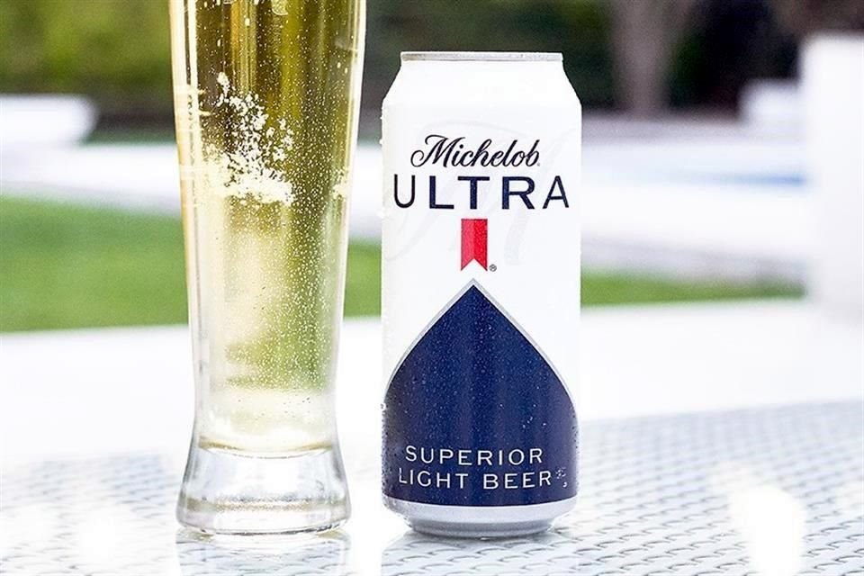 Michelob Ultra es la segunda cerveza más vendida en dólares en Estados Unidos.