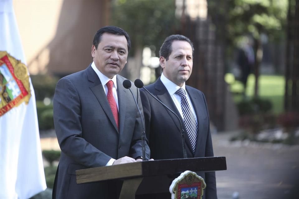 Relatoría de conversaciones de presuntos narcos en expediente de la DEA salpica a Eruviel Ávila, Osorio Chong y dos Generales más.