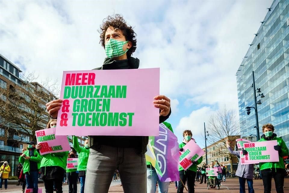 Protetas en Rotterdam en demanda de acciones con la crisis del clima.