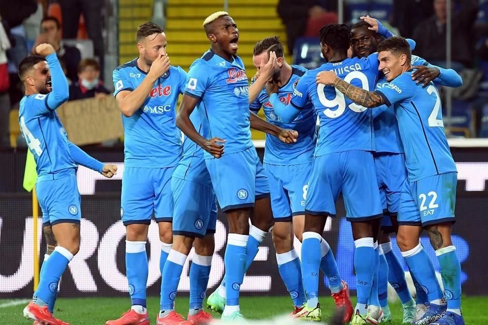 El Napoli se mantiene firme como líder de la Serie A.
