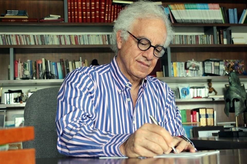 Francisco Martín Moreno presentará su nueva novela política en la Feria Internacional del Libro de Guadalajara.