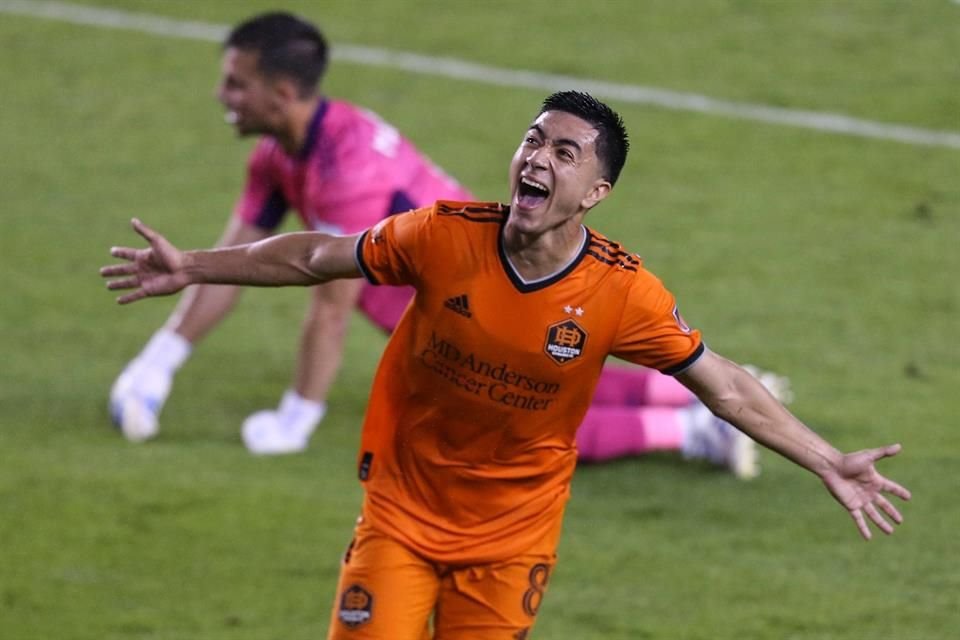 El mexicoamericano Memo Rodriguez marcó el primer gol de la temporada.