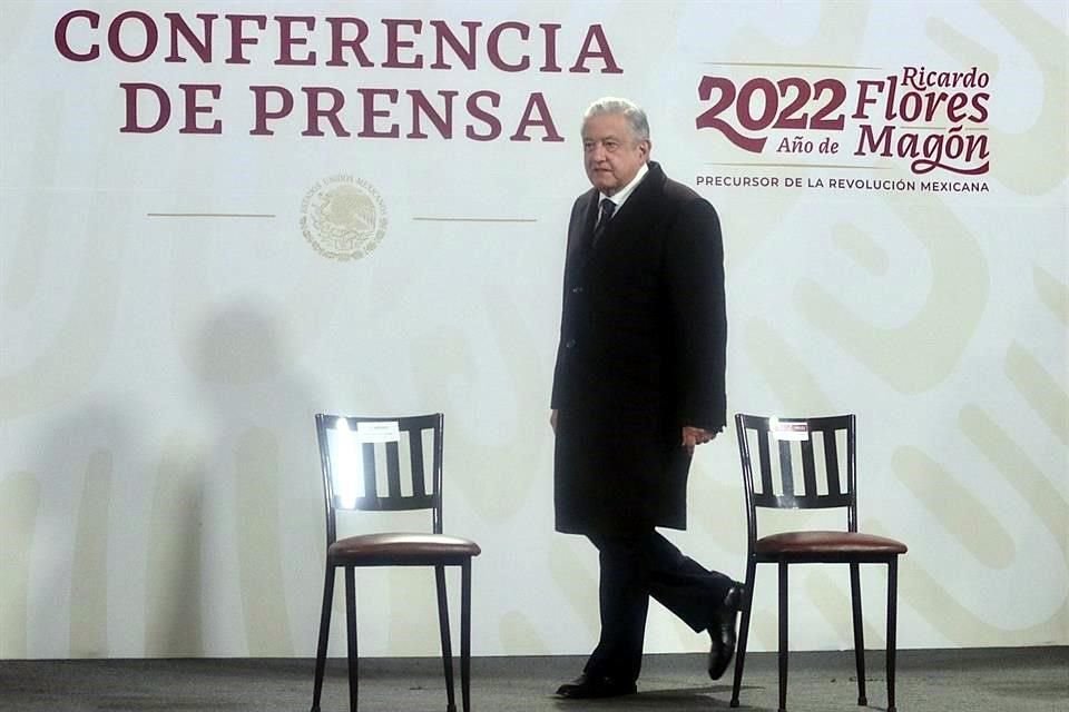 El Presidente López Obrador dio esta mañana su conferencia habitual de prensa en Palacio Nacional.