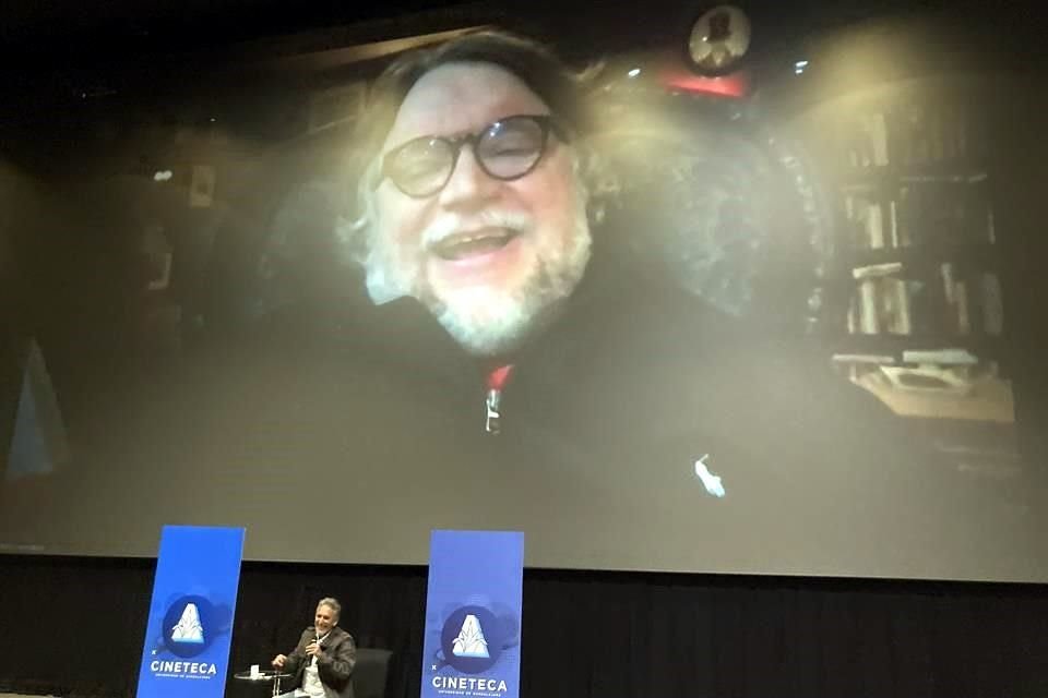 Guillermo del Toro compartió sus futuros proyectos.