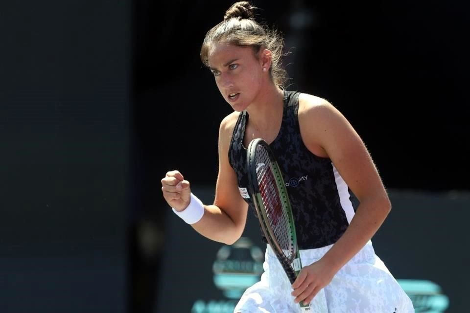 La campeona de la edición 2021, Sorribes, se medirá por el pase a la Semifinal ante la tenista checa Marie Bouzková mañana en la misma sede.