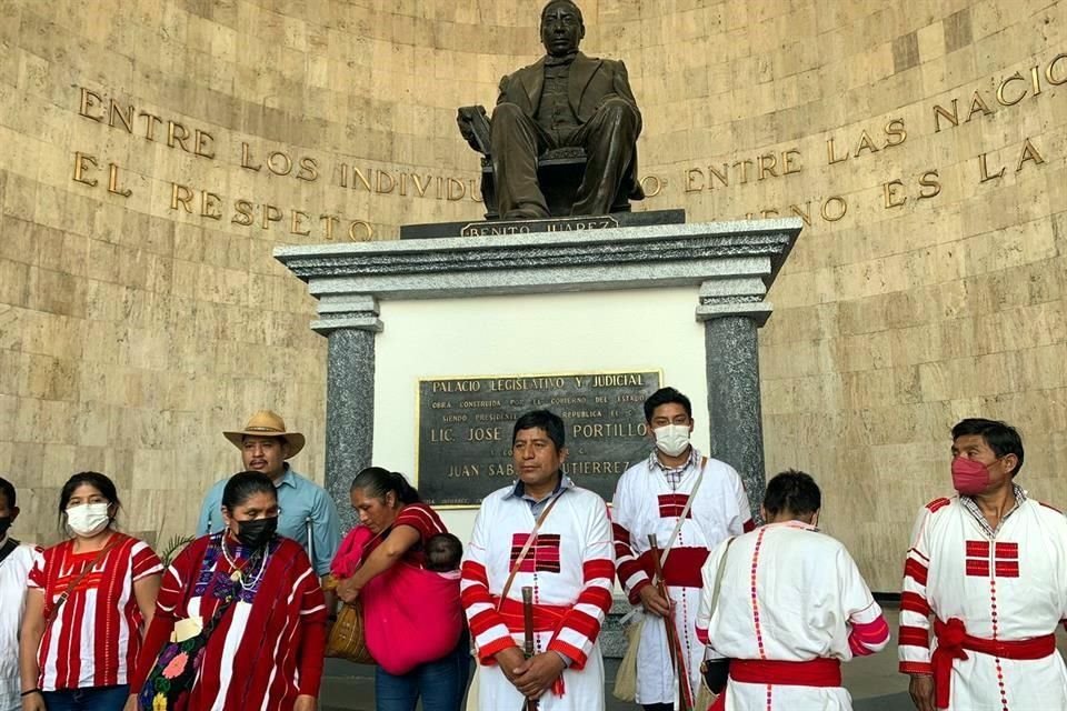 El Frente Comunitario por la Libre Determinación de Oxchuc, Chiapas, pide a las autoridades garantizar condiciones para llevar a cabo nuevas elecciones.