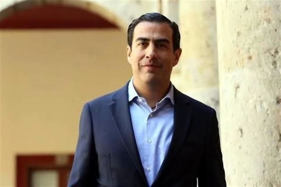 Esteban Estrada, titular de la Agencia Estatal de Entretenimiento.