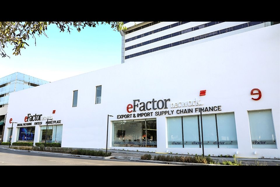 Oficinas centrales de eFactor Network en el Mol del Valle, en San Pedro Garza García.
