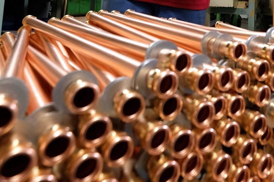 El cobre volvió a superar los 10 mil dólares la tonelada, acercándose a un máximo histórico.