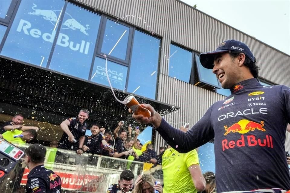 Sergio Pérez resaltó el buen ambiente dentro de Red Bull.