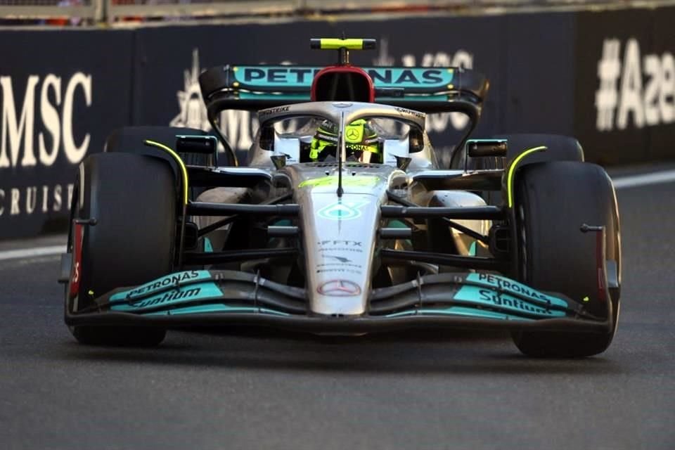 A Lewis Hamilton le alcanzó para terminar cuarto en Azerbaiyán, y el británico fue nombrado Piloto del Día.