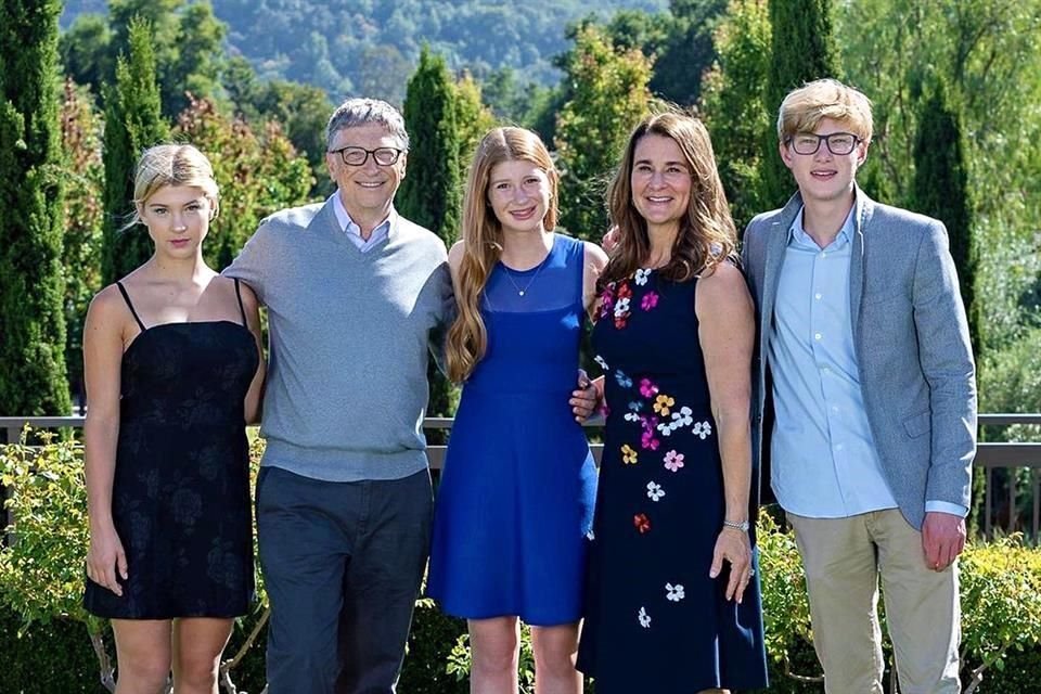 Bill y Melinda Gates han sabido mantener en el anonimato la vida de sus hijos Jennifer, Rory y Phoebe.