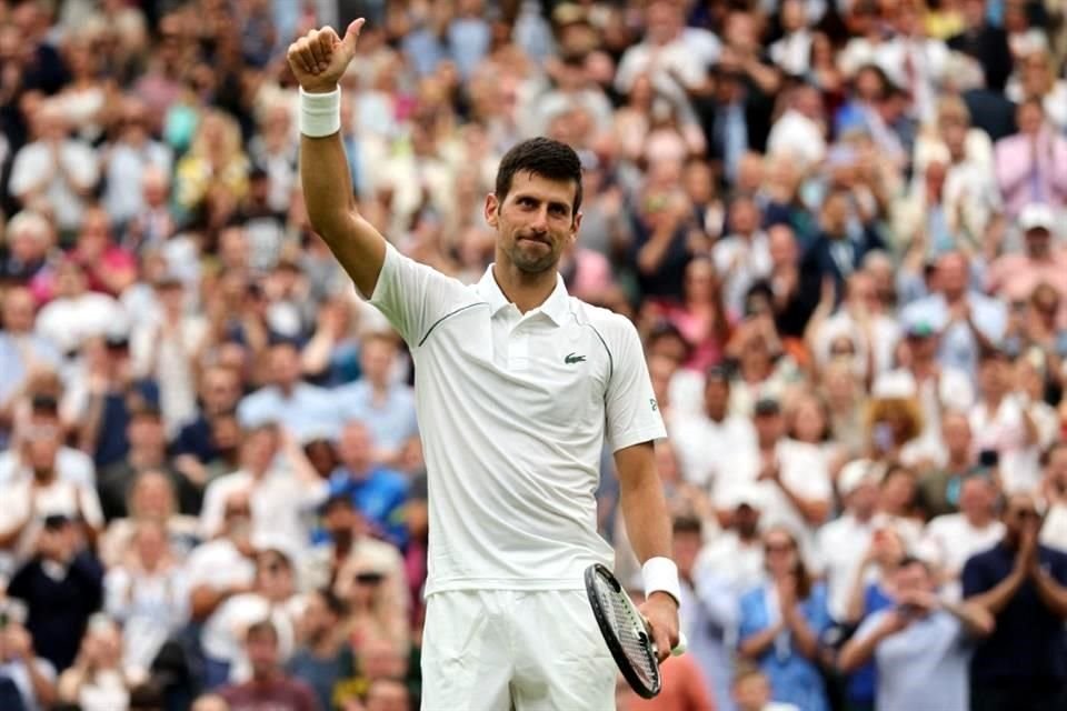 Novak Djokovic logró su victoria 80 en Wimbledon.