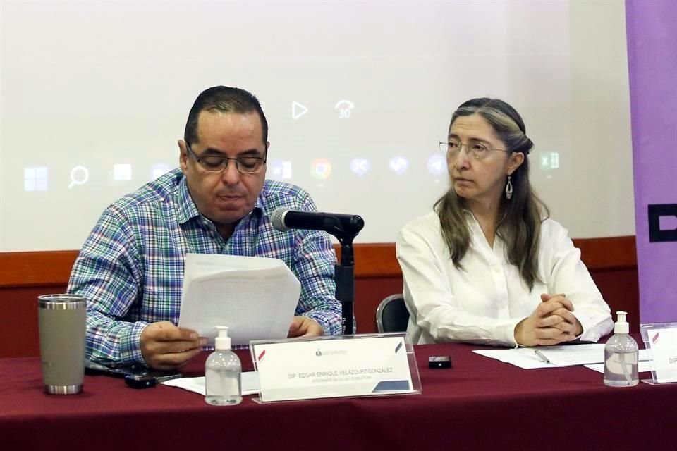 Enrique Velázquez y Mara Robles conforman la bancada de Hagamos.