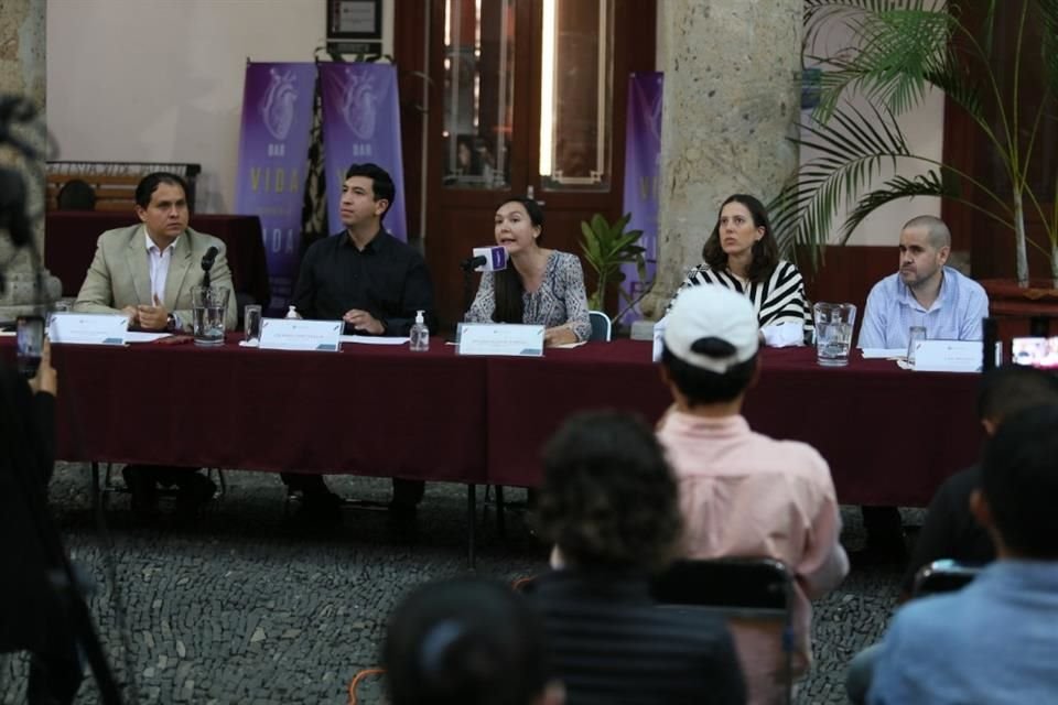 La diputada de Futuro en el Congreso local, Susana de la Rosa, anunci que impulsar junto con la plataforma Democreadores, una iniciativa que mejorara las polticas pblicas sobre emprendimiento.